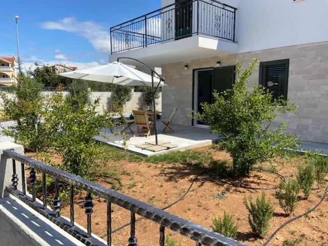 Ventus Apartment Srima Exterior foto